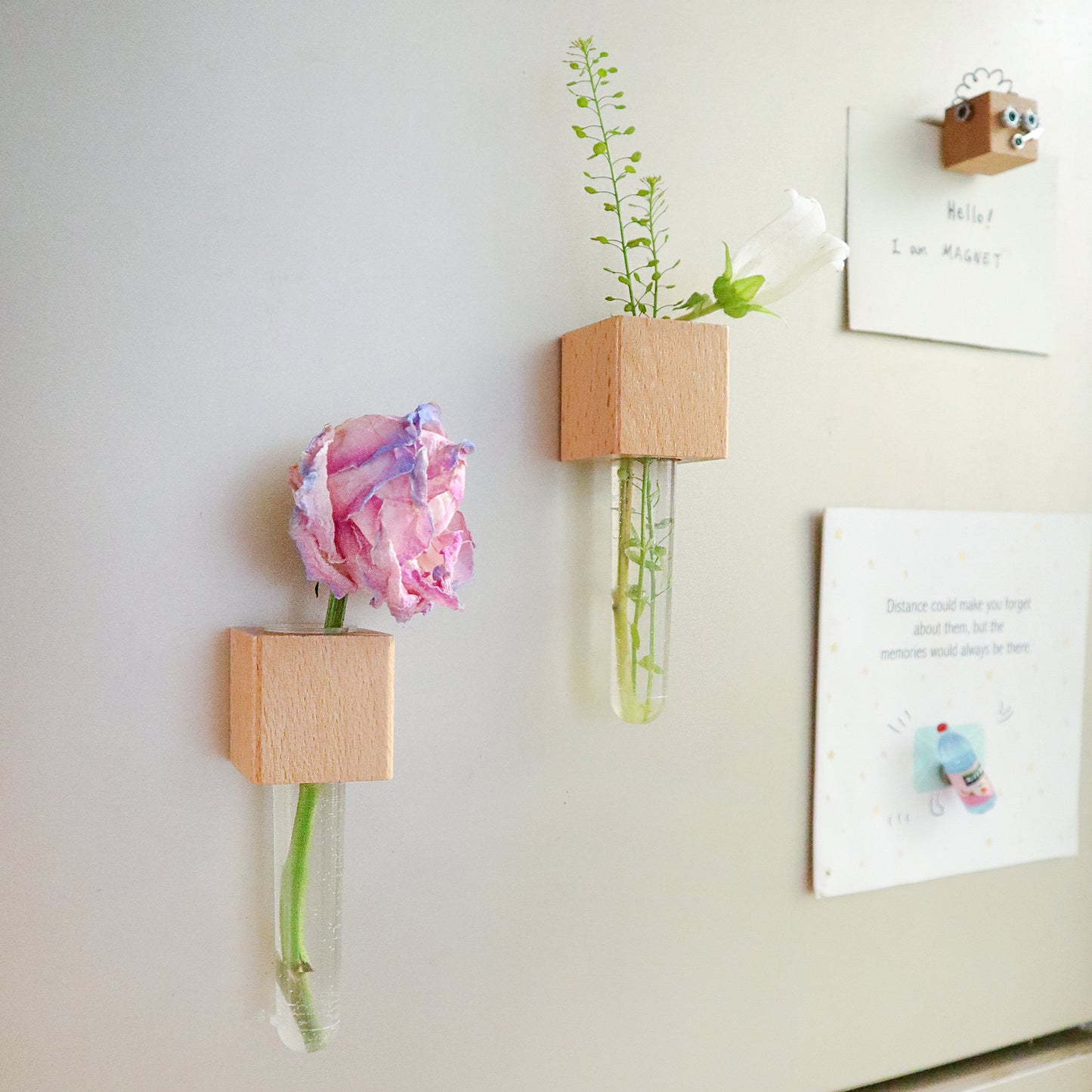 HM006 Mini Vase Magnets – Set of 2