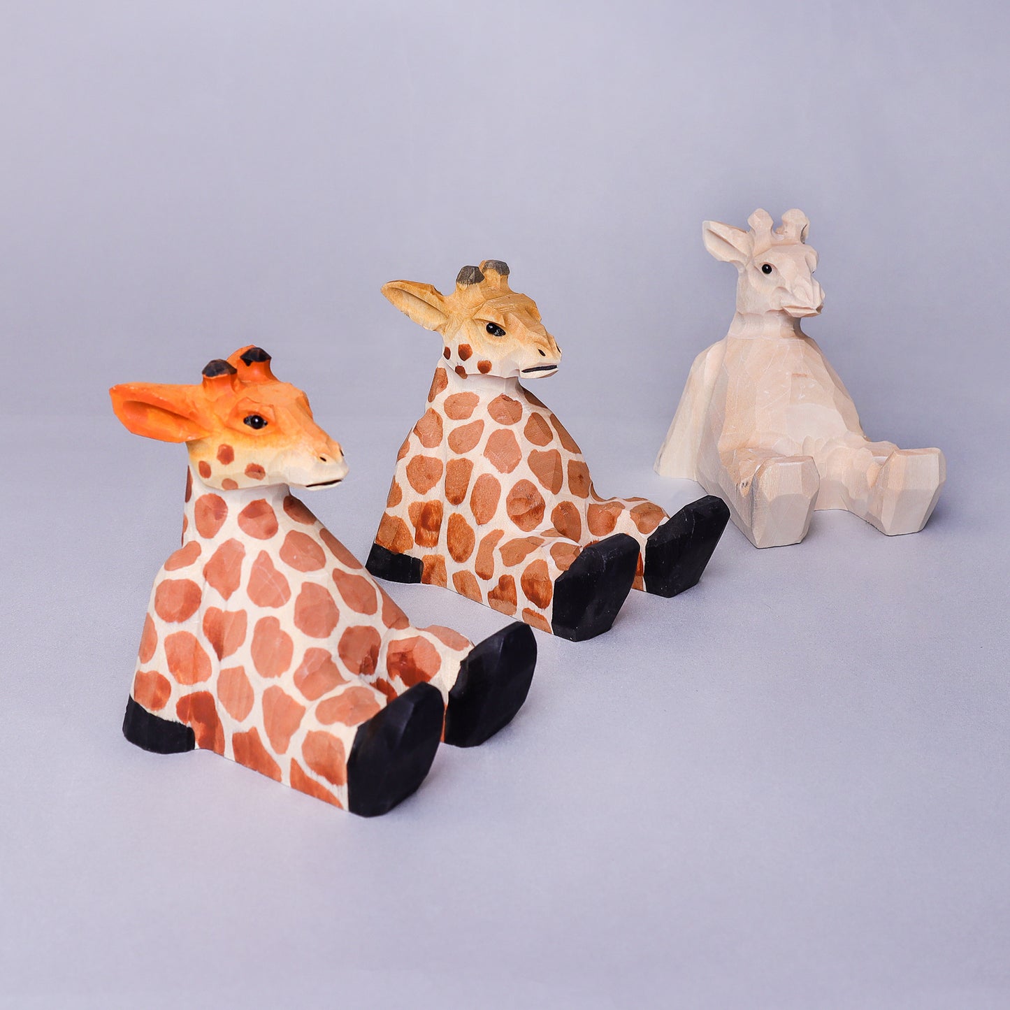 CF020 Paint Your Own Wood Carved Giraffe DIY Painting Kit