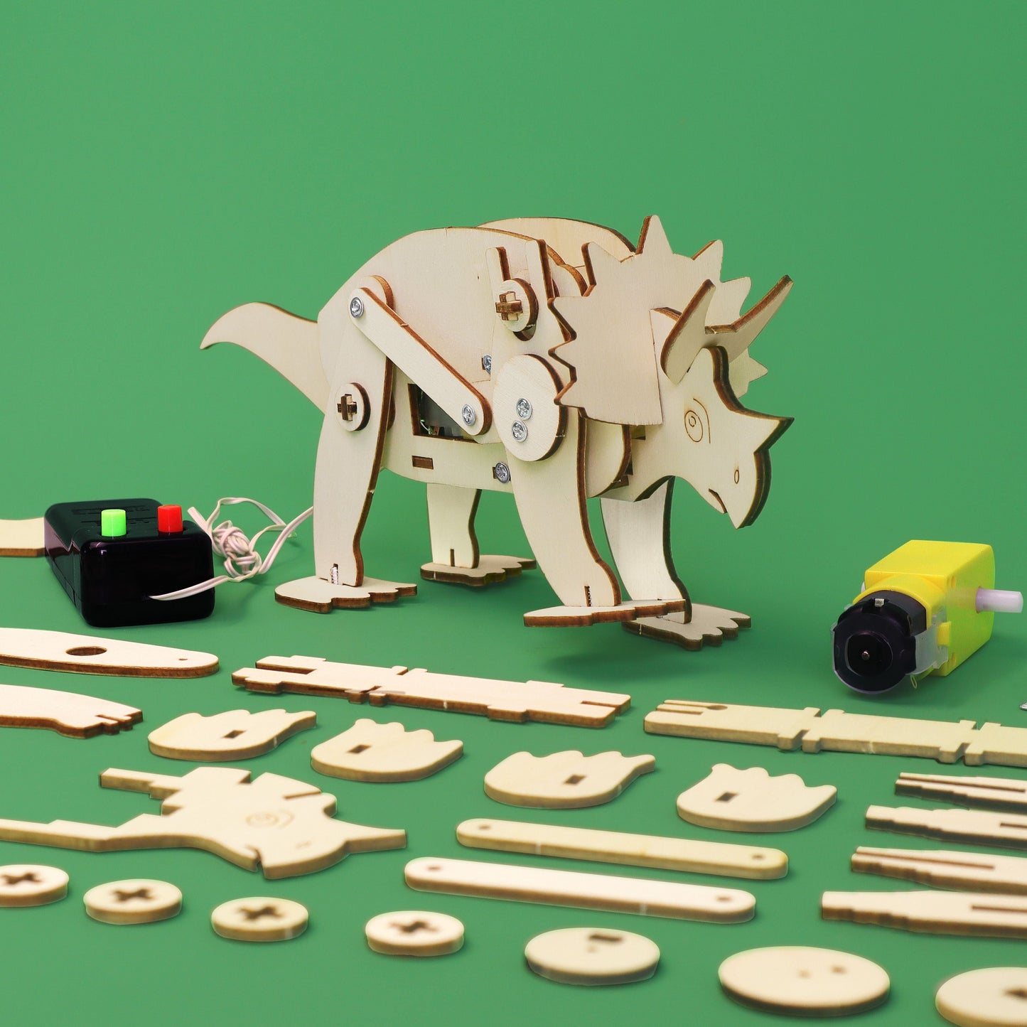 Robot dinosaurio Triceratops ST029