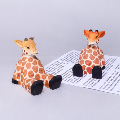 HM005 Handmade Wood-Carved Giraffe Cellphone Stand