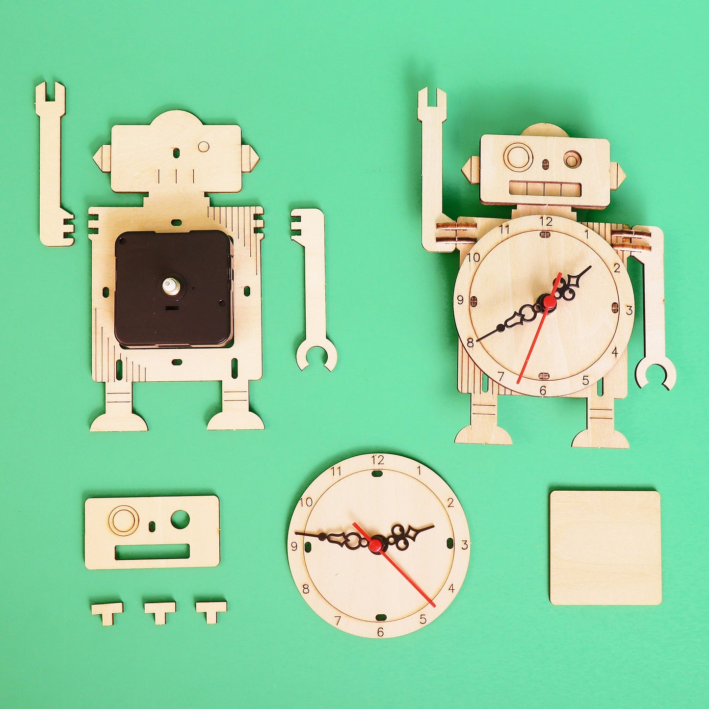 ST053 Robot Clock