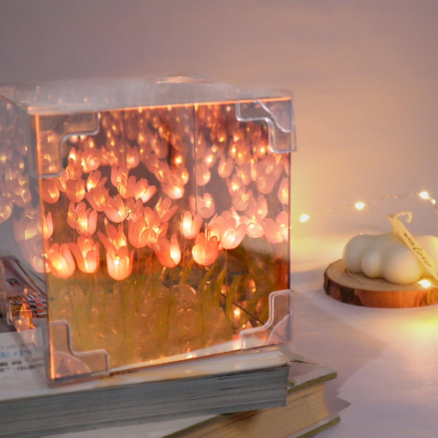 CF014 Tulip Mirror LED Night Light - Pink