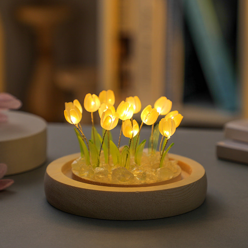 CF003 Tulip LED Light - Yellow