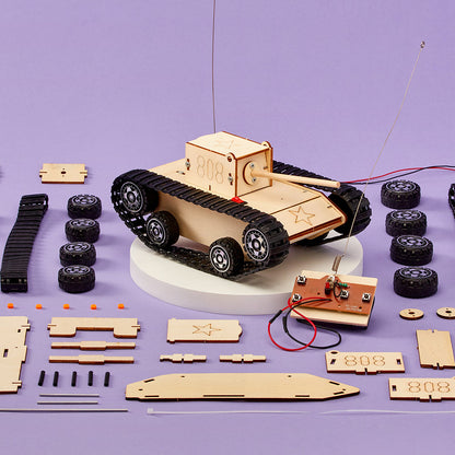 ST015 Radio-Controlled Tank