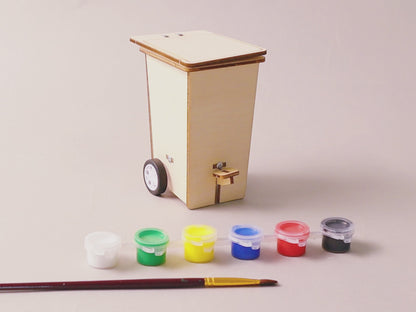 CF023 Build & Paint Mini Trash Cans (Set of 2)